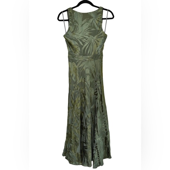 Lauren Ralph Lauren Palm Leaf Jacquard Sleeveless Midi Dress | Size 0 - Picture 13 of 15